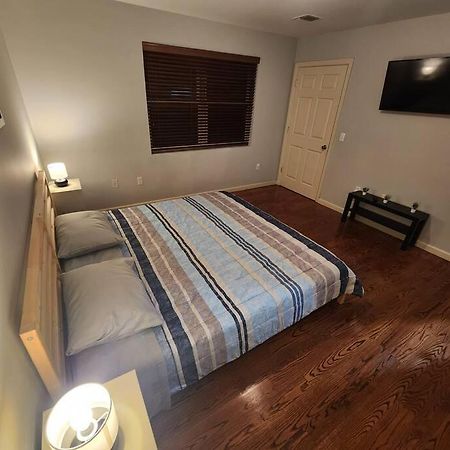 Luxury 2 Bed Apt, Mins To Nyc! Union City Zewnętrze zdjęcie